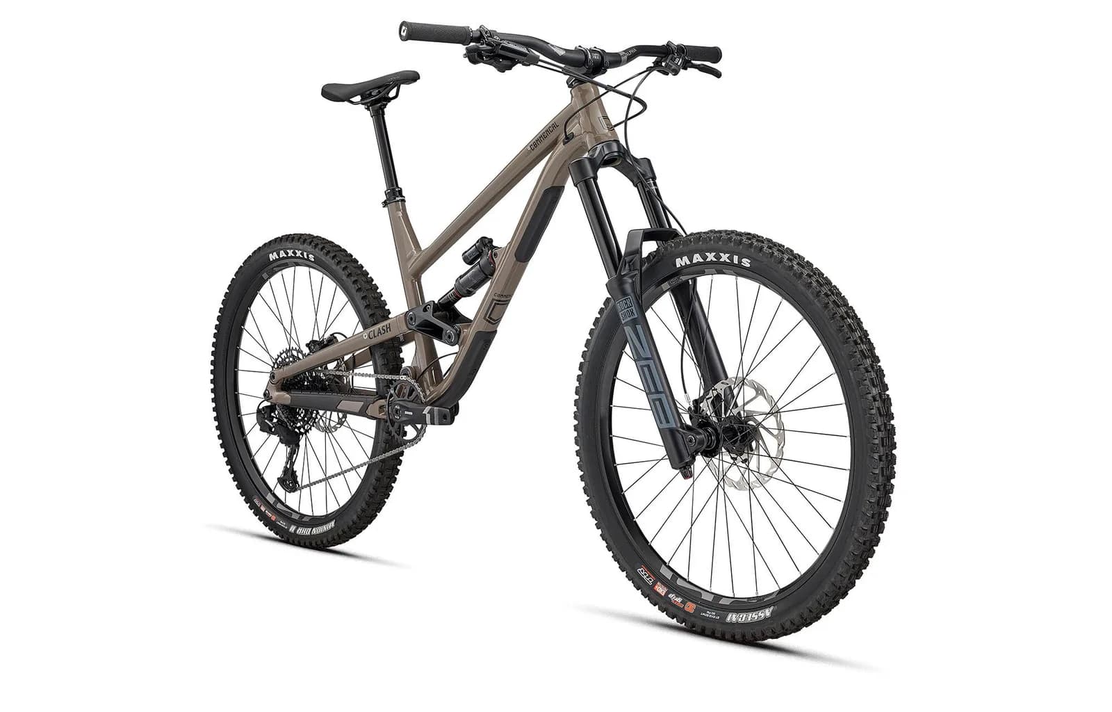 CLASH RIDE DIRT – miniatură 1