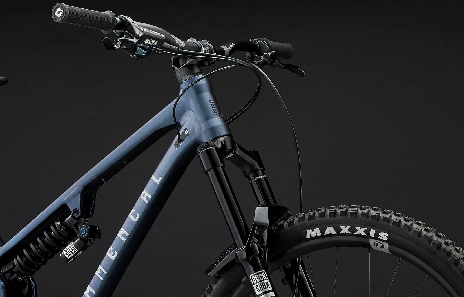 META V5 RACE SPARKLY BLUE – miniatură 4