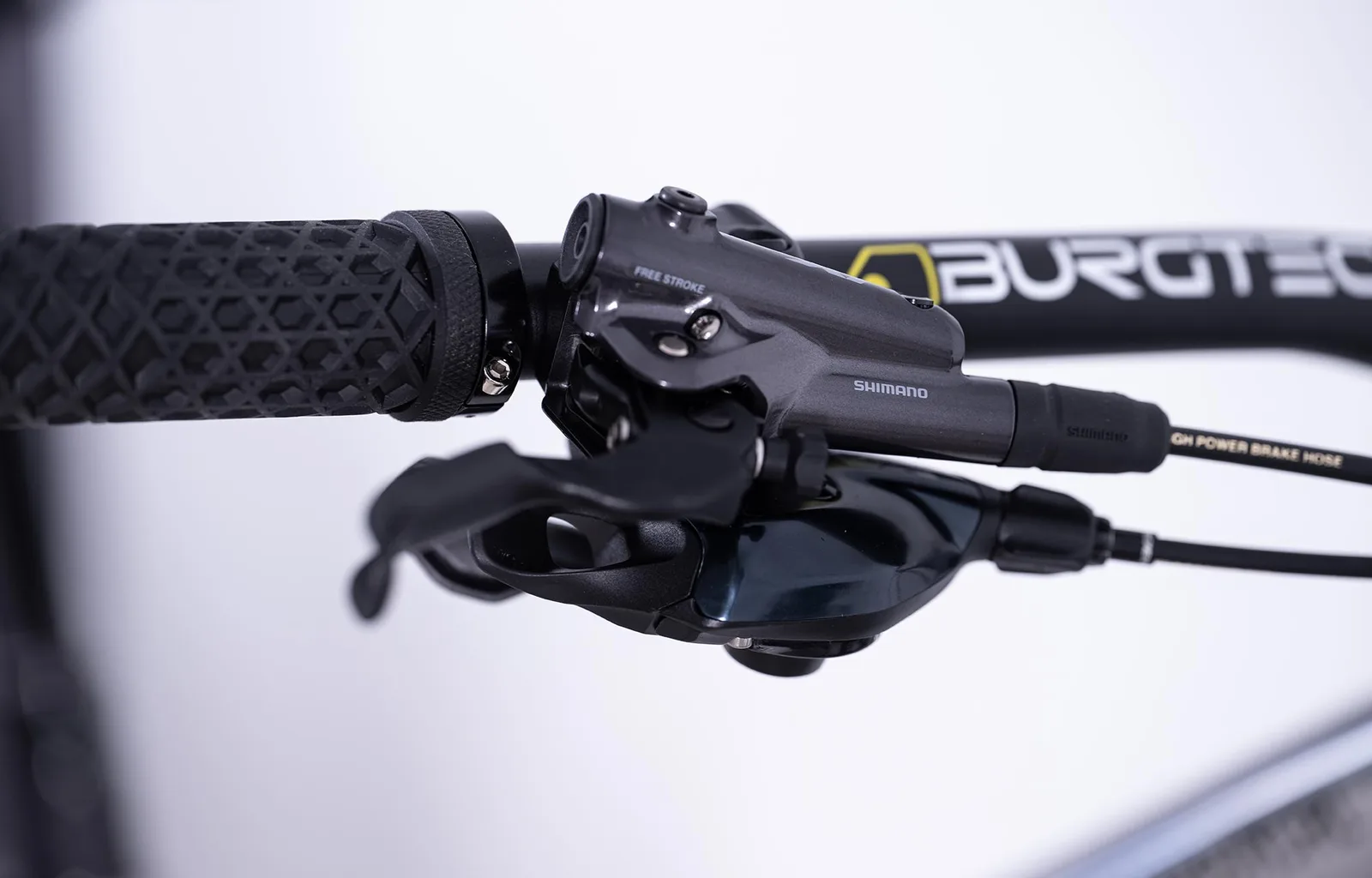 CLASH SIGNATURE BURGTEC LTD – miniatură 2