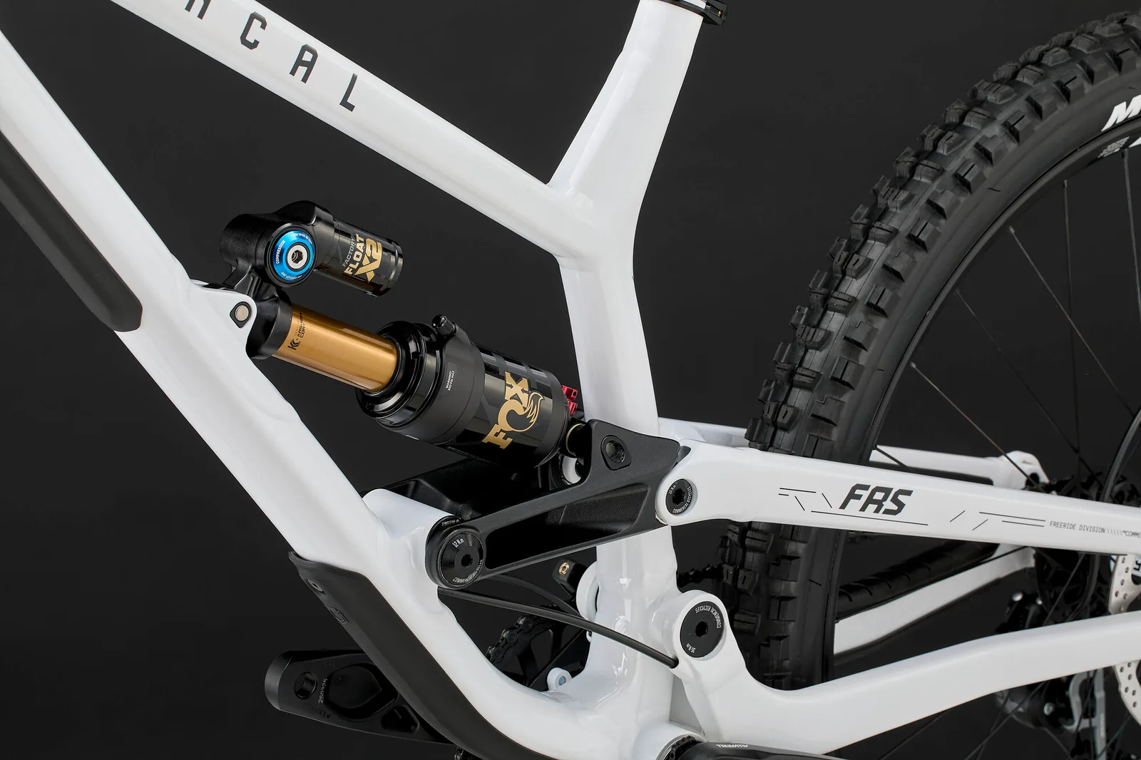 FRS SIGNATURE PURE WHITE 2026 – miniatură 9