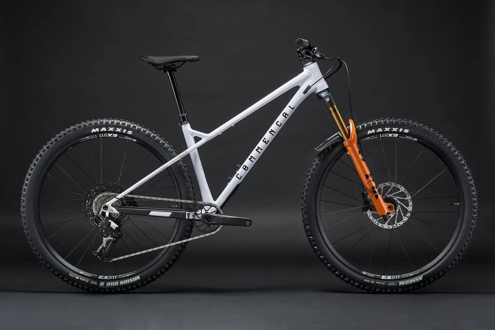 META HT V3 SIGNATURE PURE WHITE 2026 – miniatură 1
