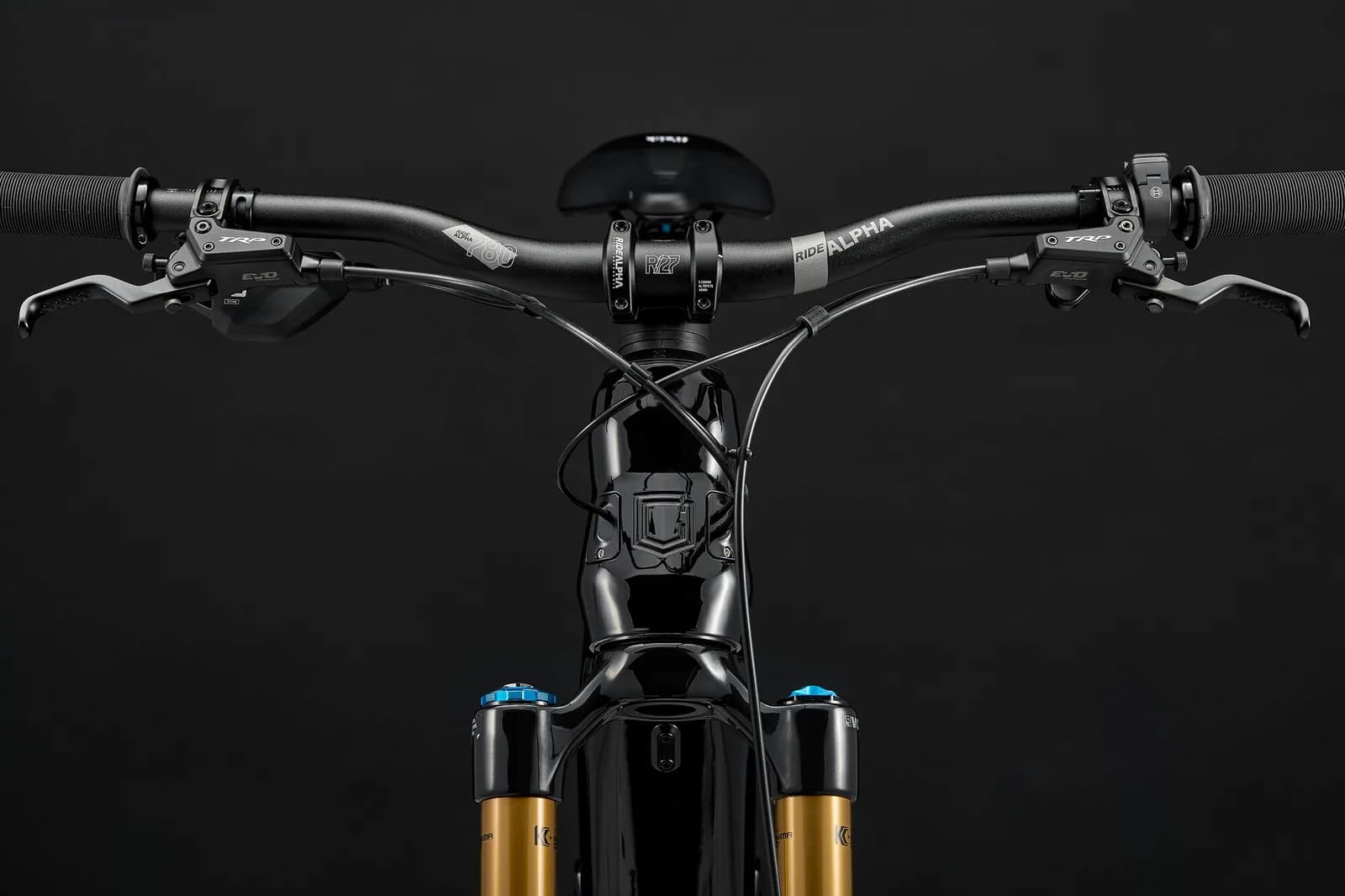 META POWER SX 800 SIGNATURE PURE BLACK 2026 – miniatură 5