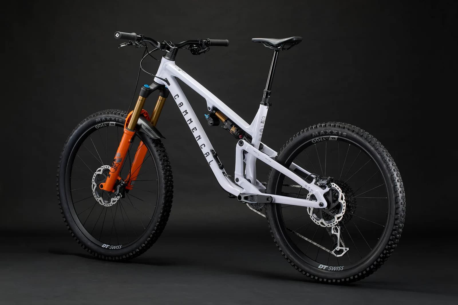 META SX V5 SIGNATURE PURE WHITE 2026 – miniatură 3