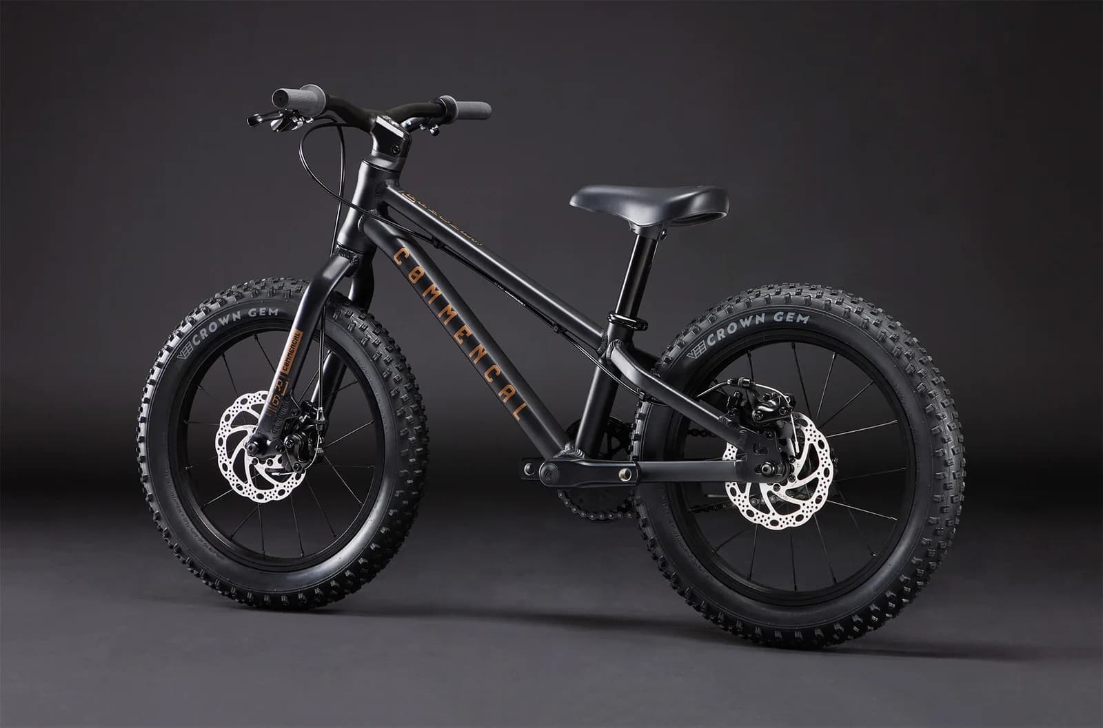 RAMONES 16 BLACK 2026 – miniatură 3