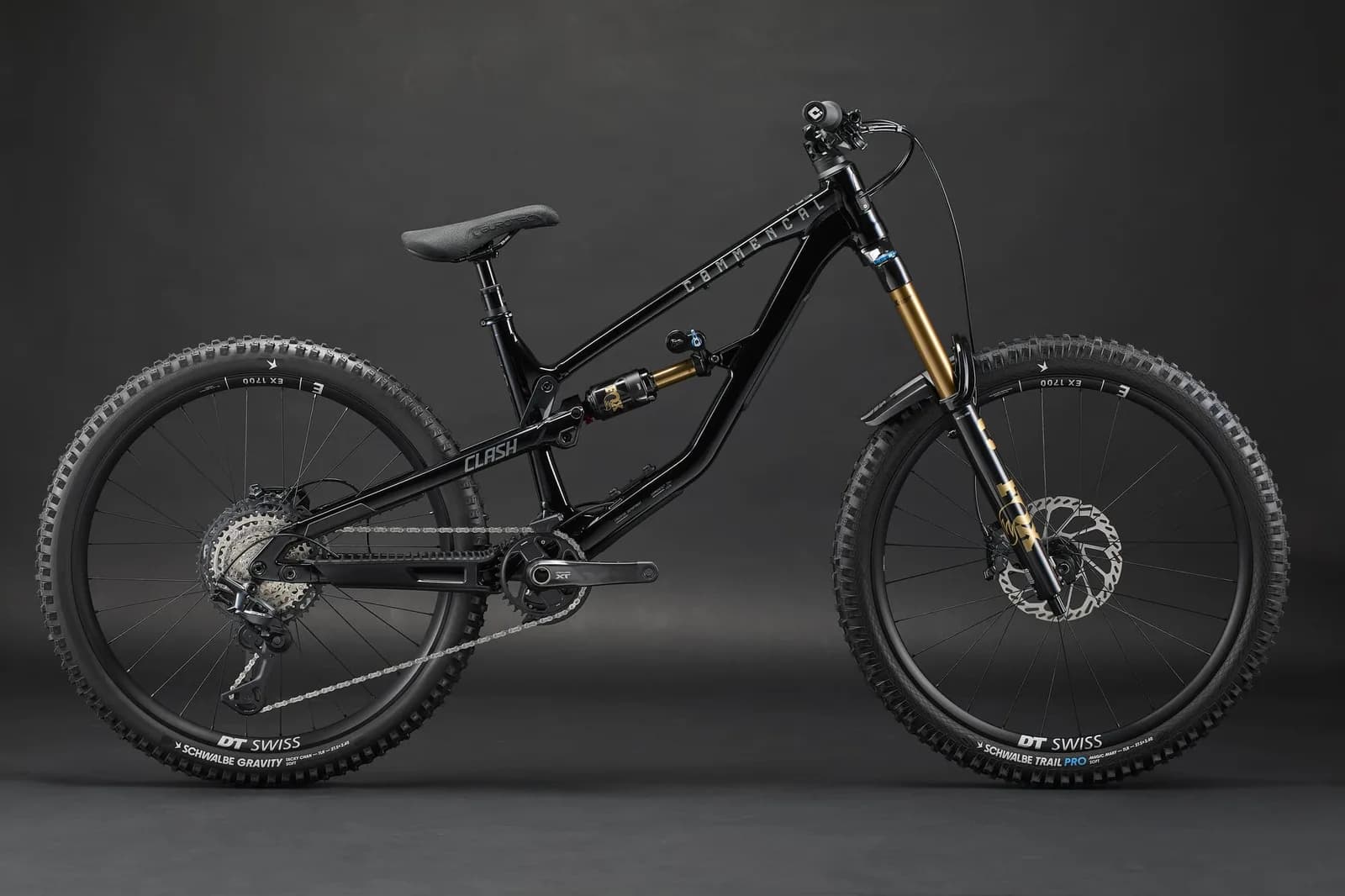 CLASH V3 SIGNATURE PURE BLACK 2027 – miniatură 1