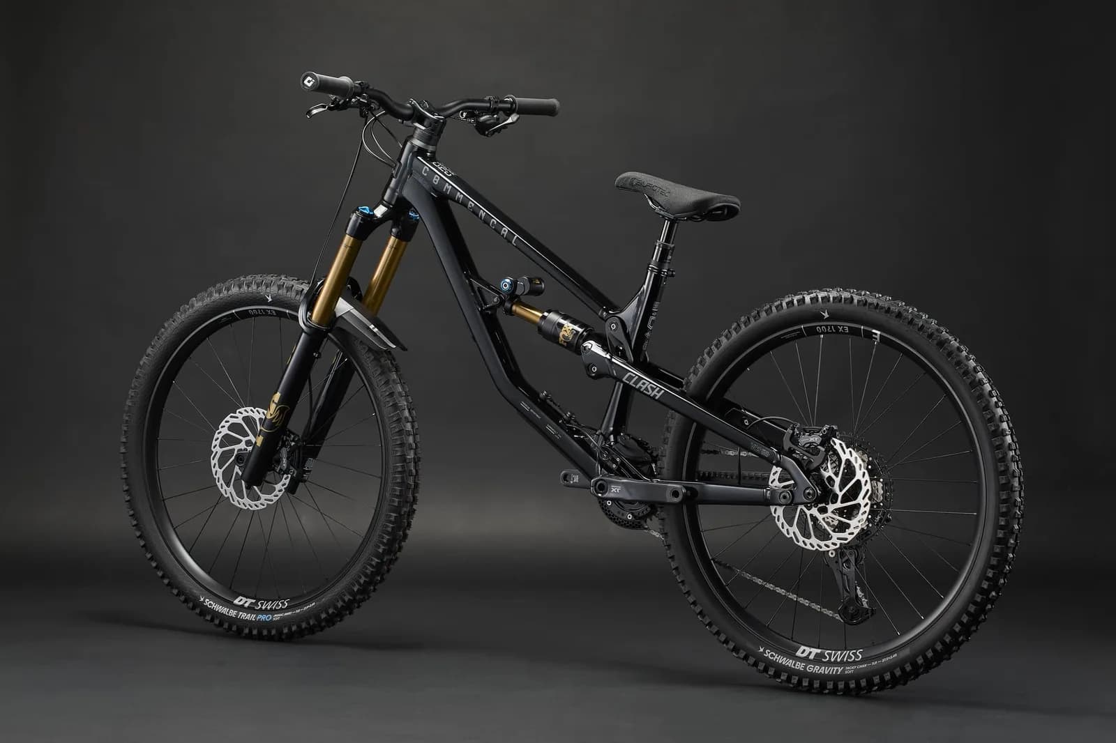 CLASH V3 SIGNATURE PURE BLACK 2027 – miniatură 3