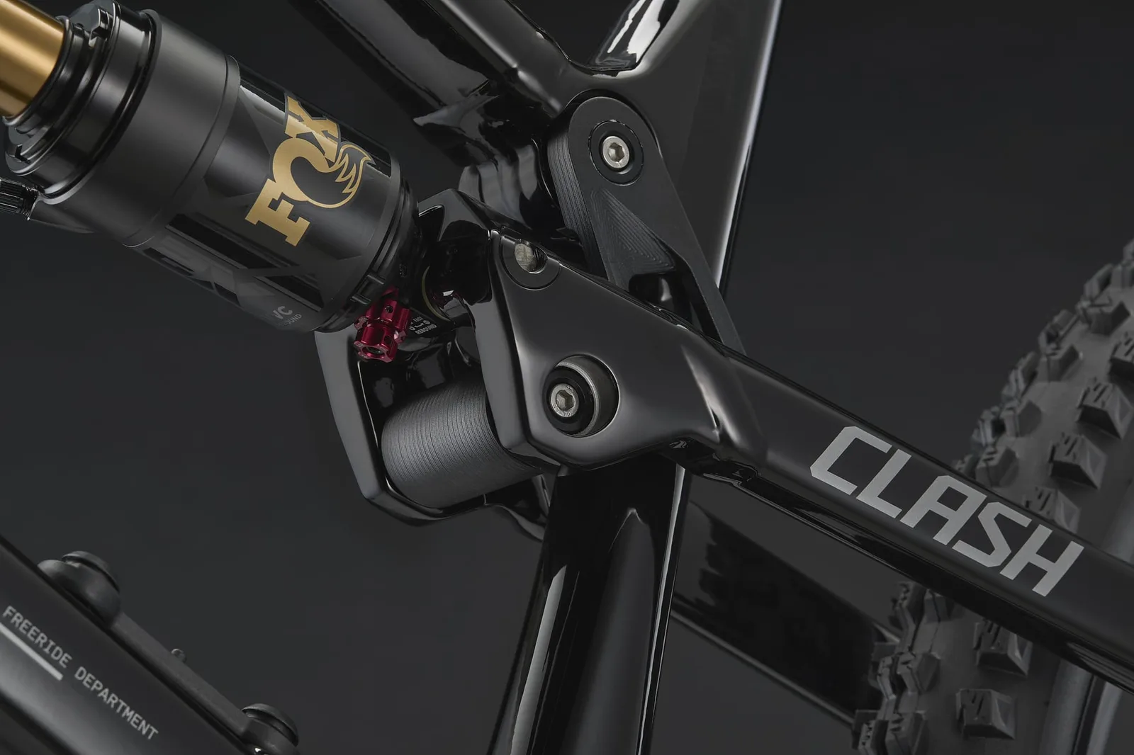 CLASH V3 SIGNATURE PURE BLACK 2027 – miniatură 10