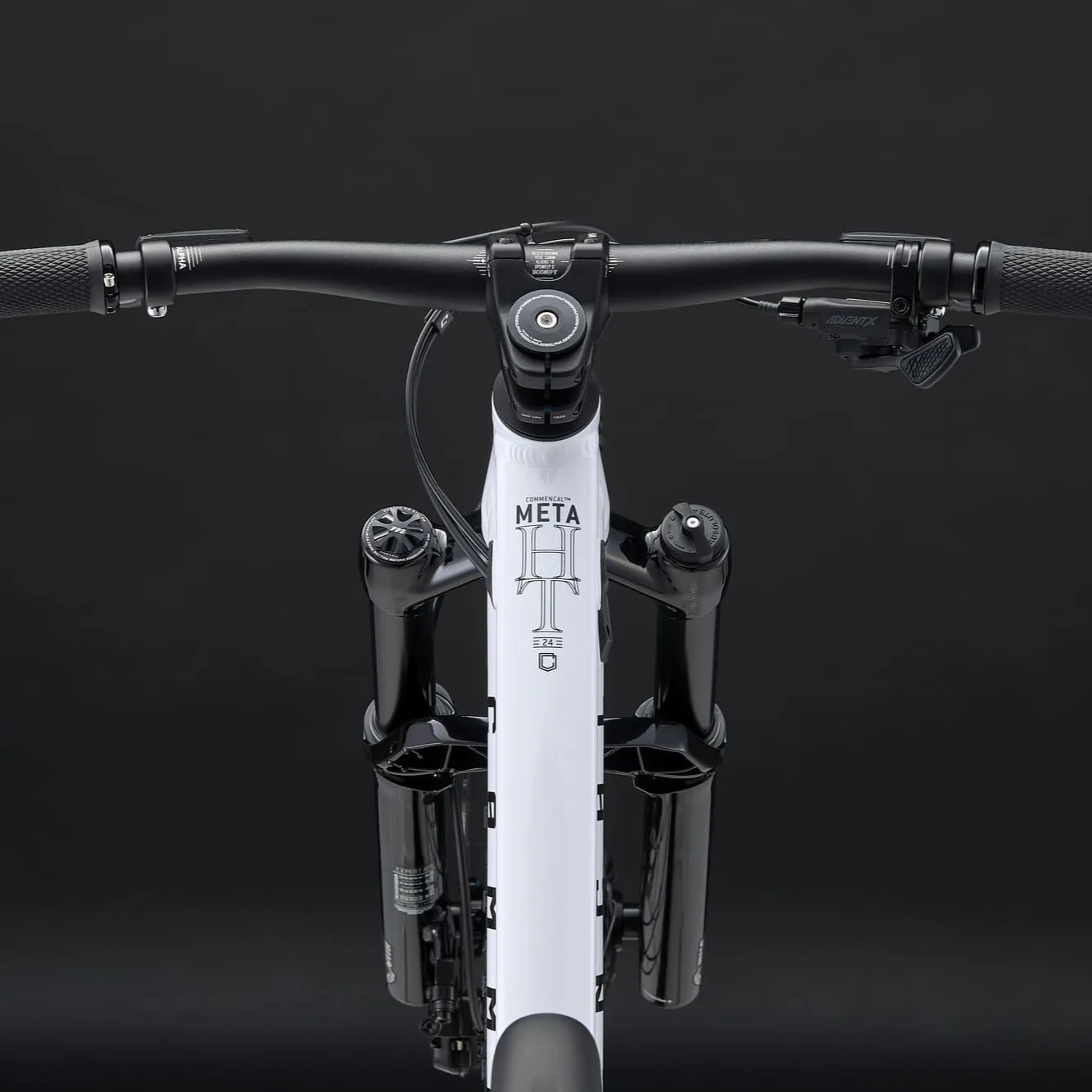 META HT 24 PURE WHITE 2026 – miniatură 4