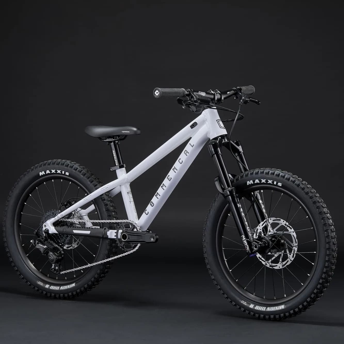 META HT 20 PURE WHITE 2026 – miniatură 2