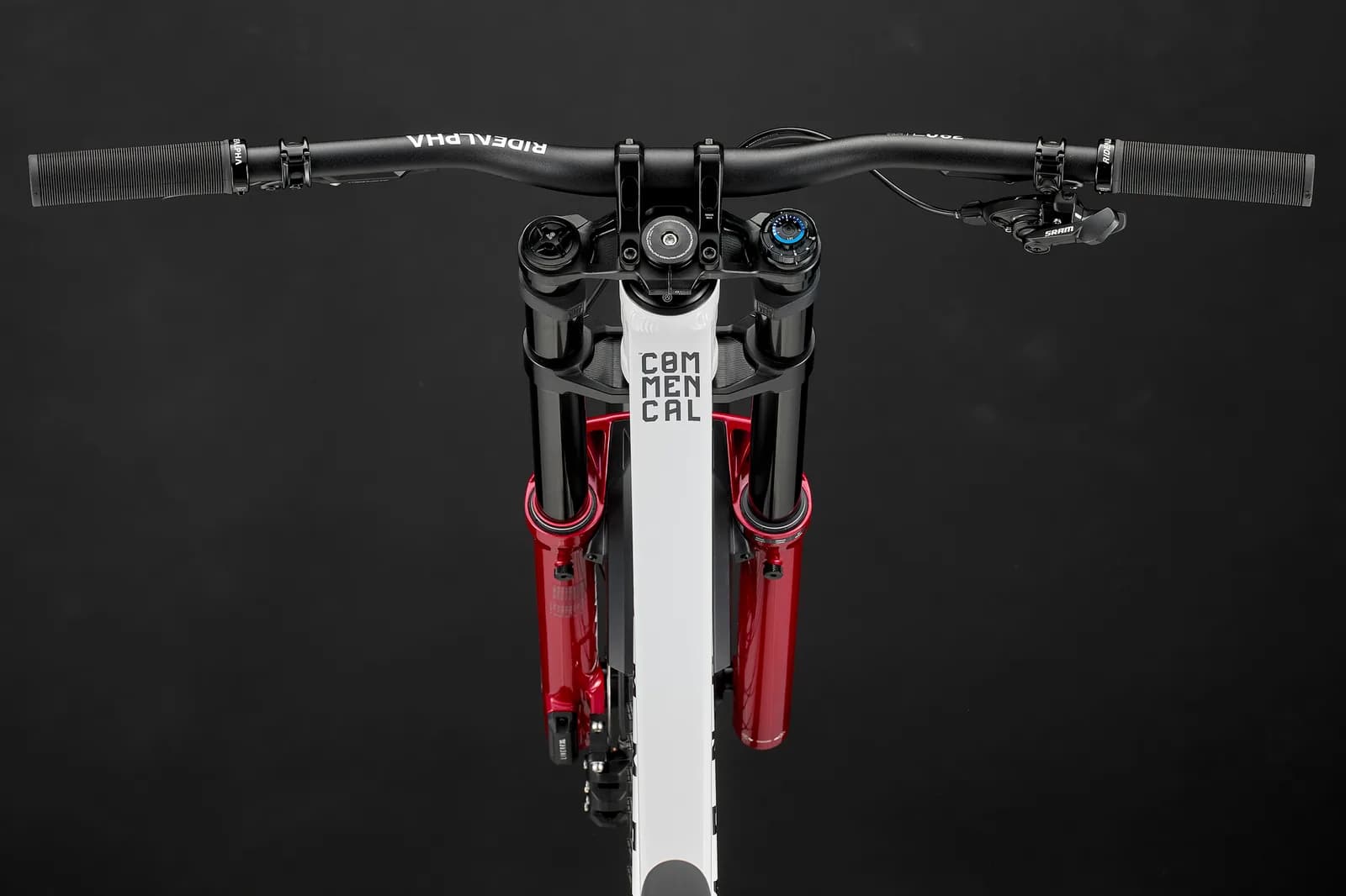 SUPREME DH V5.2 ROCKSHOX PURE WHITE 2027 – miniatură 4