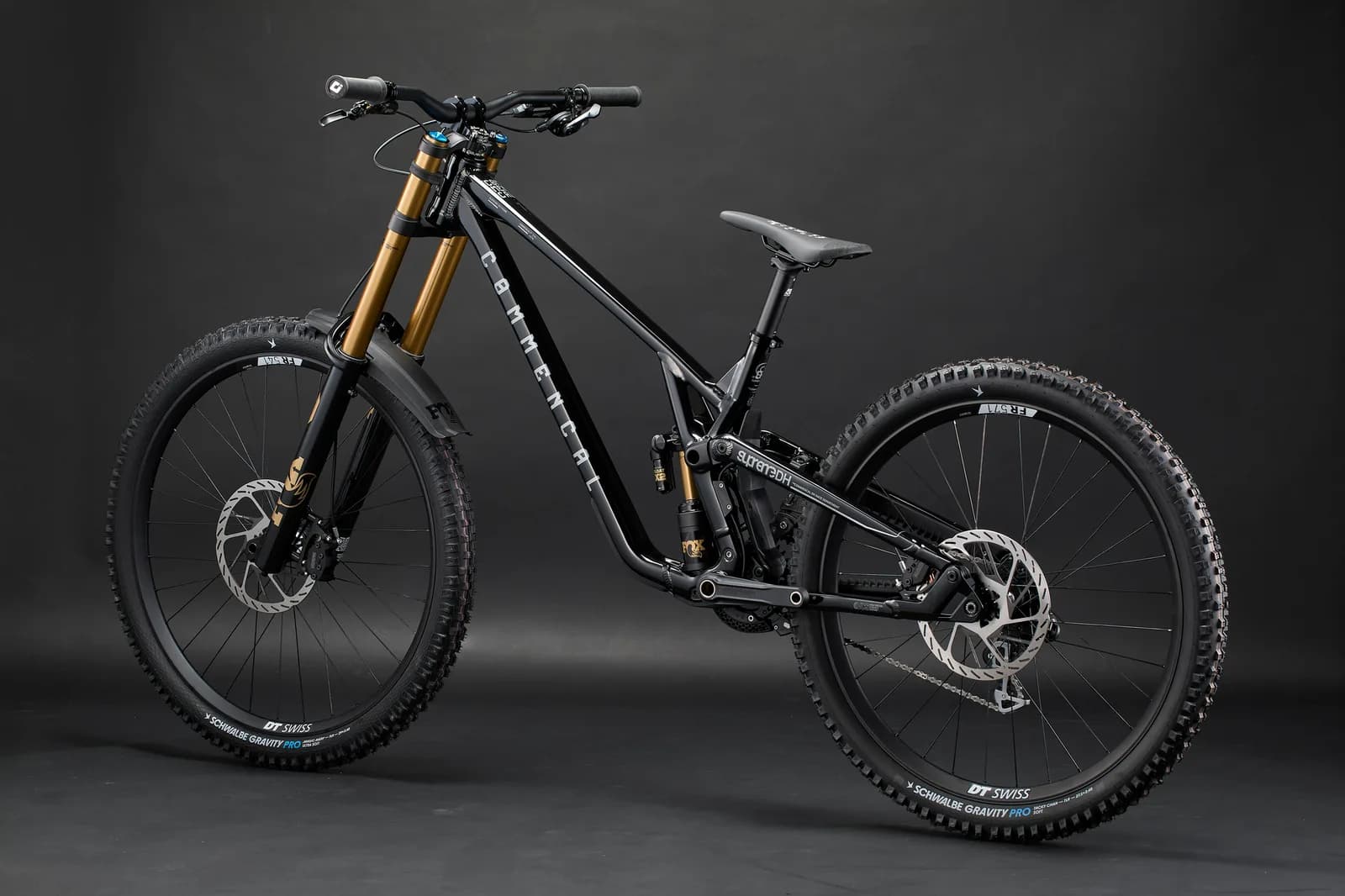 SUPREME DH V5.2 SIGNATURE PURE BLACK 2027 – miniatură 3