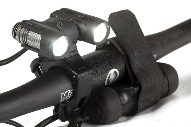 Far cu Acumulator ADJ- 1300 – miniatură 4