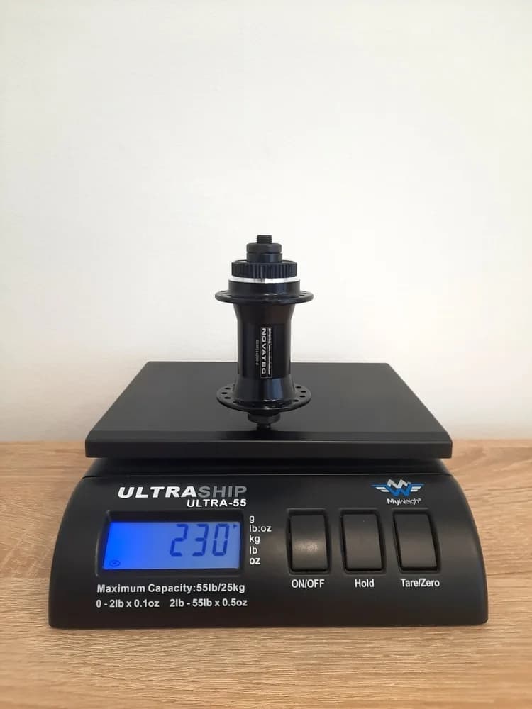 Butuc Fata D471SBT-CL centerlock Negru, 32H – miniatură 2