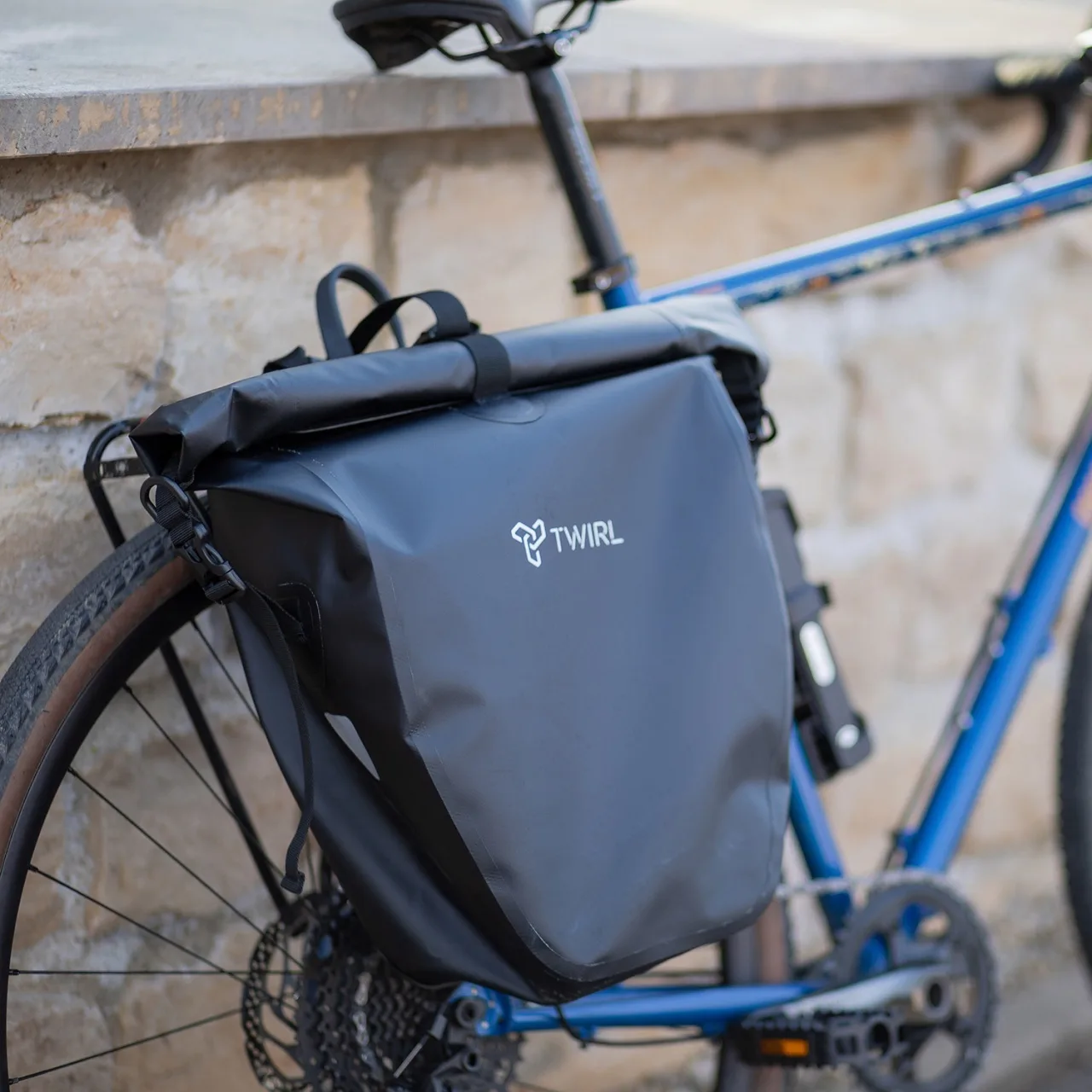 Geanta Laterala Portbagaj TWIRL Carry S 22 l – miniatură 2