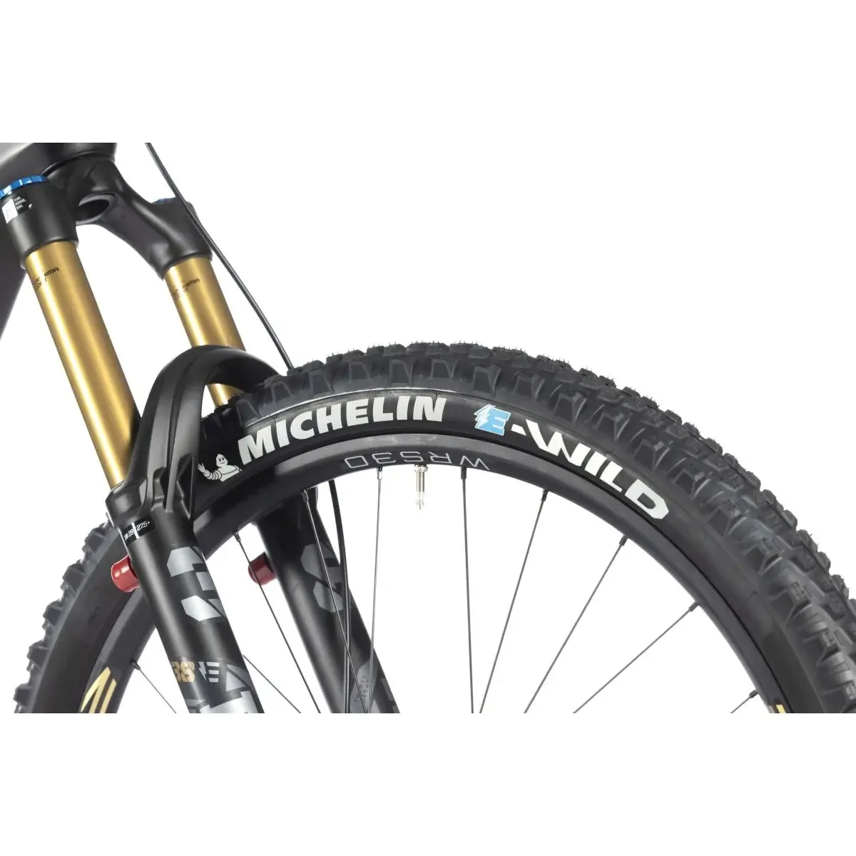 AXR C10.6 (7/10)