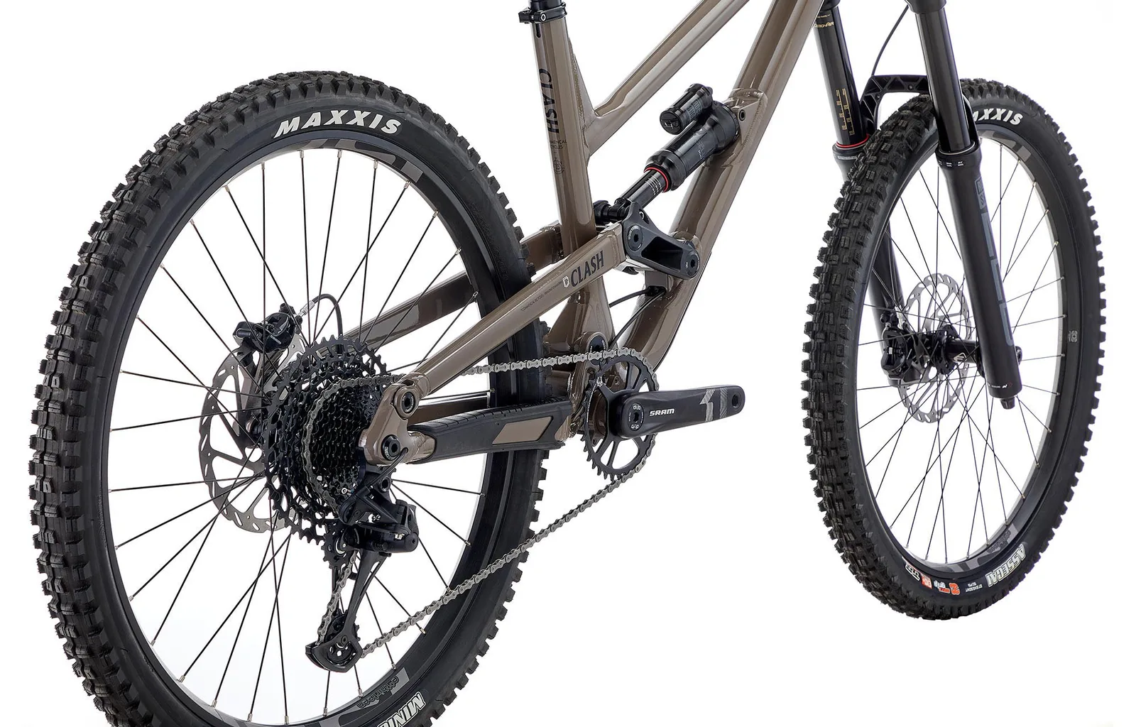 CLASH RIDE DIRT (2/3)