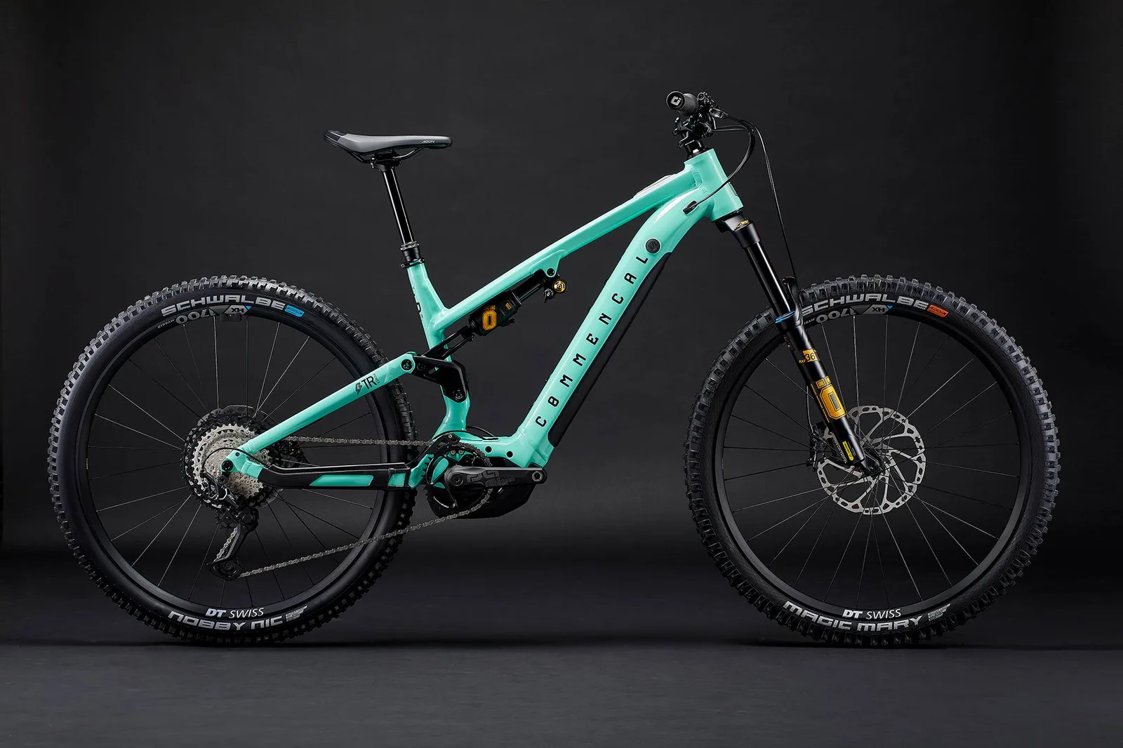 META POWER TR BOSCH OHLINS EDITION EMERALD GREEN (1/8)
