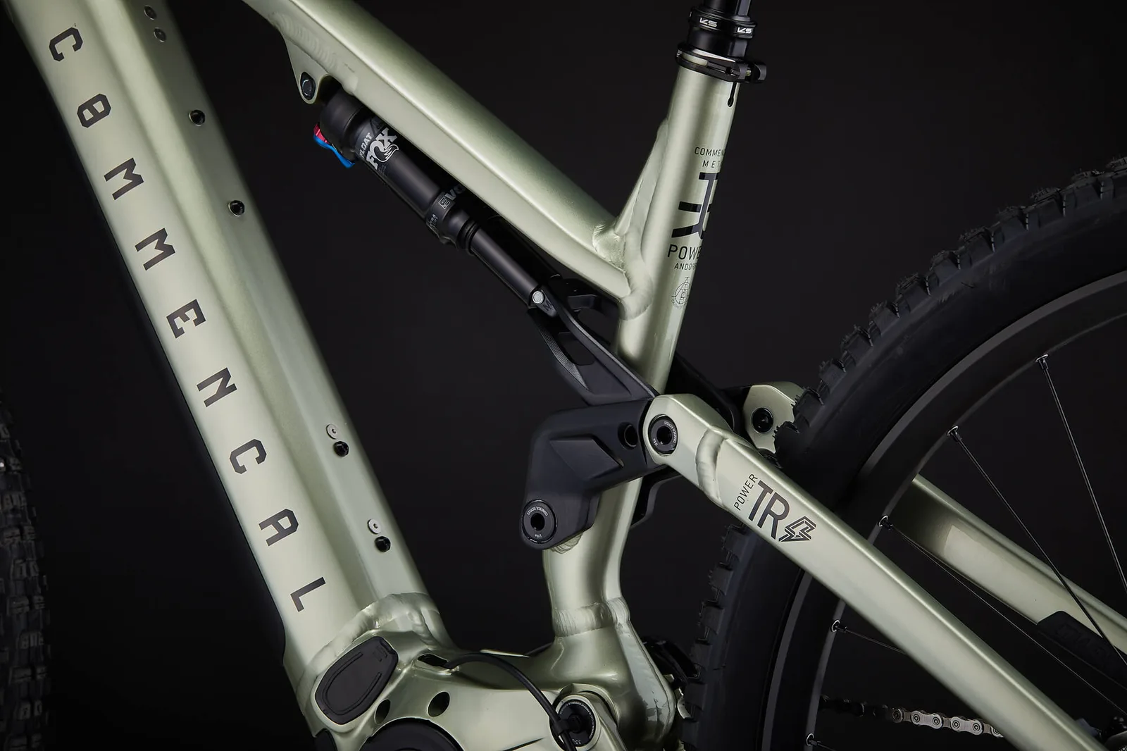 META POWER TR BOSCH ESSENTIAL 70´S GREEN (7/8)