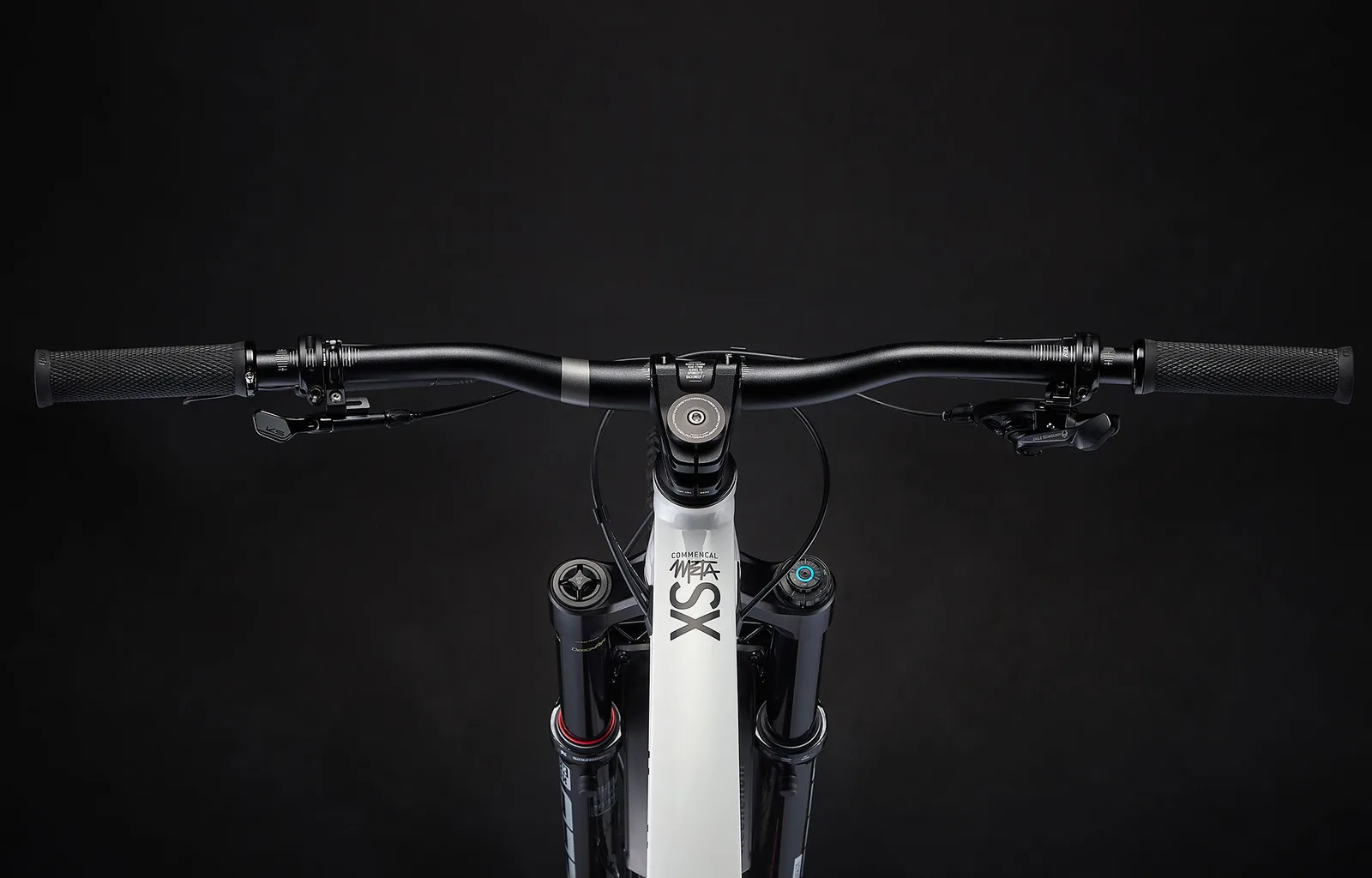 META SX V4 RACE PURE WHITE (4/8)