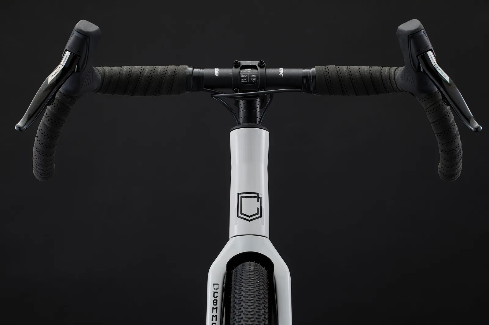 365 SIGNATURE PURE WHITE 2025 (5/8)