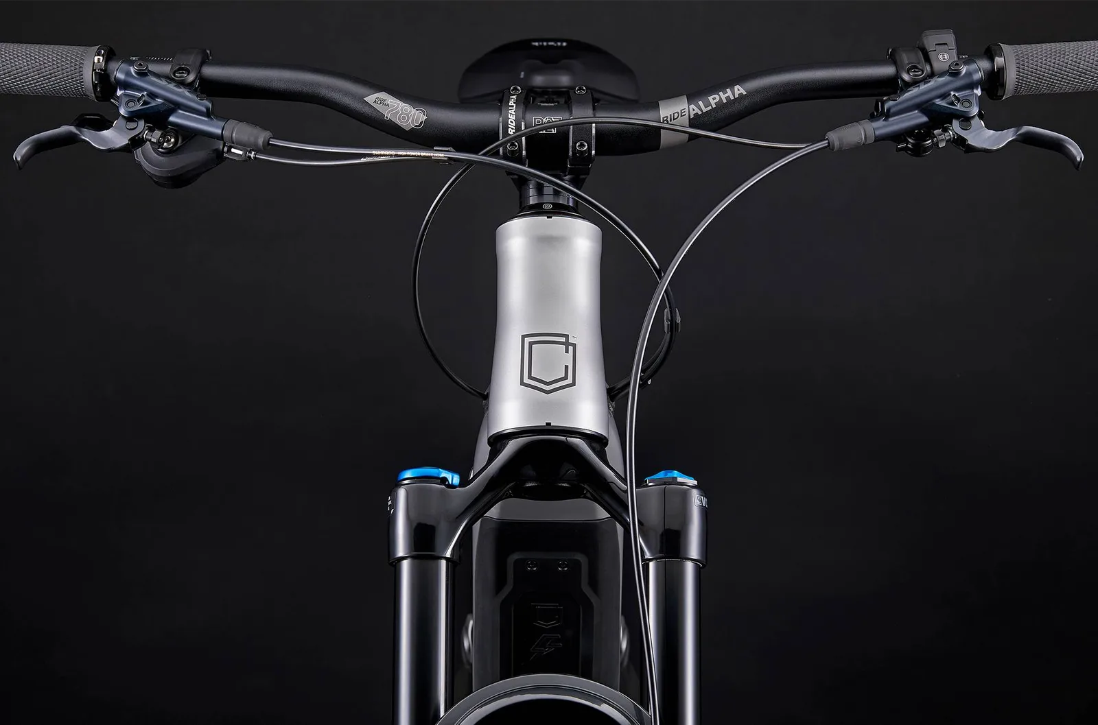 META POWER TR BOSCH ESSENTIAL SILVER (6/8)
