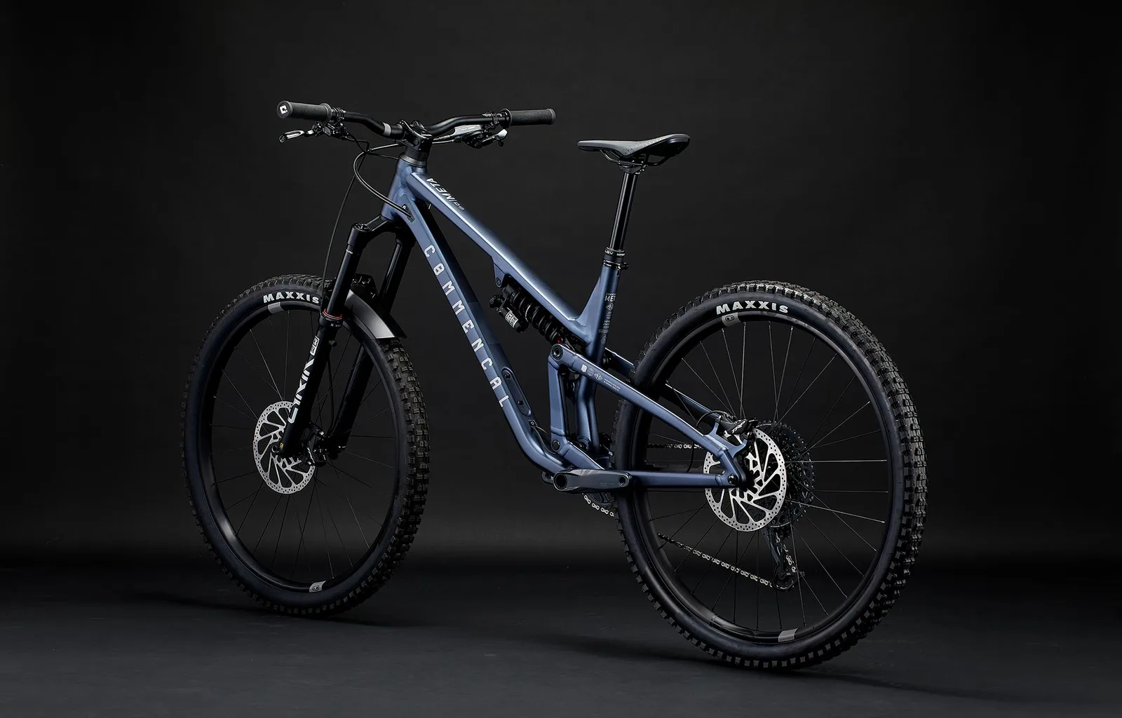 META V5 RACE SPARKLY BLUE (3/9)