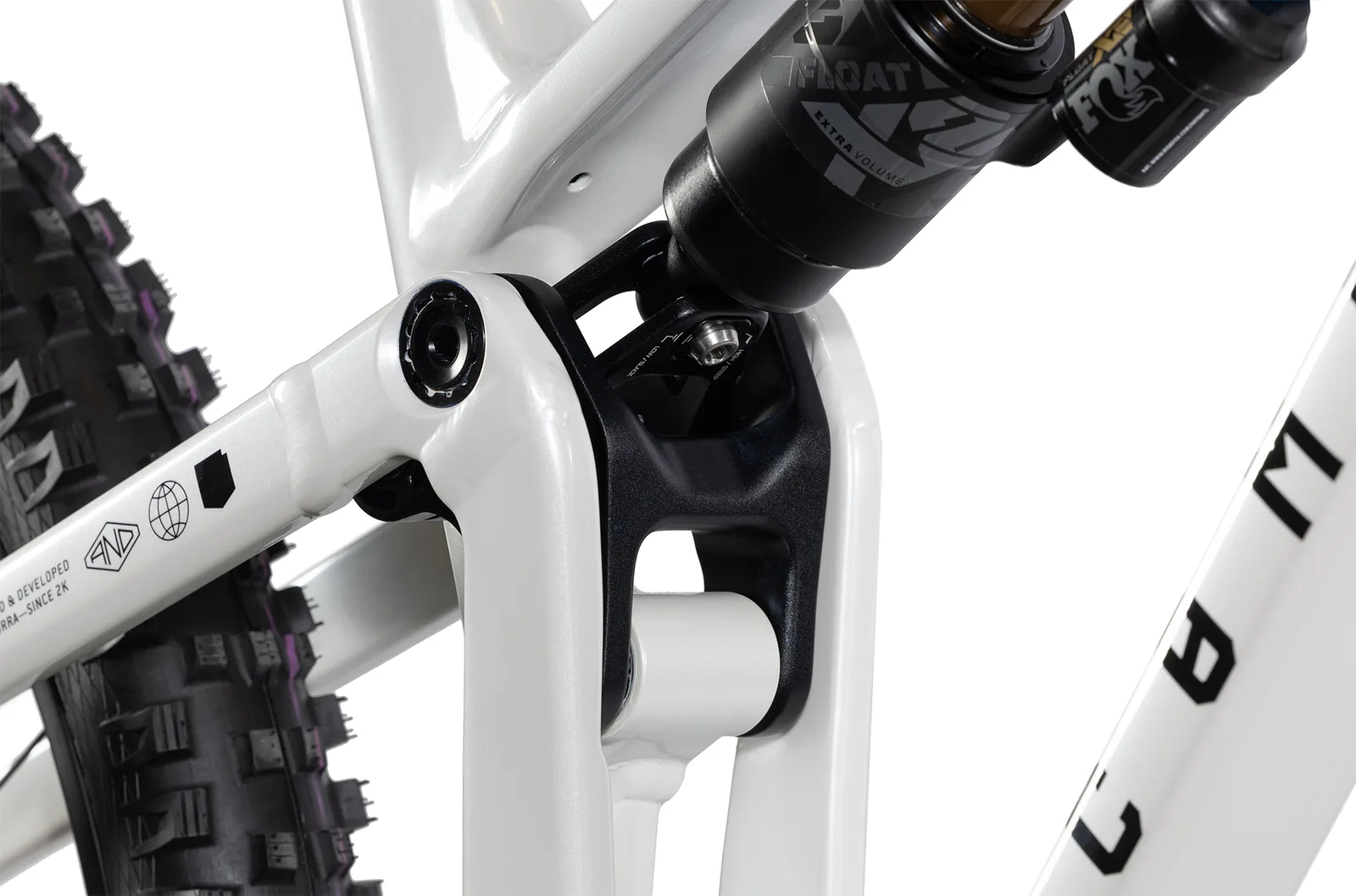 META V5 LIMITED EDITION CLEAR SILVER (7/9)