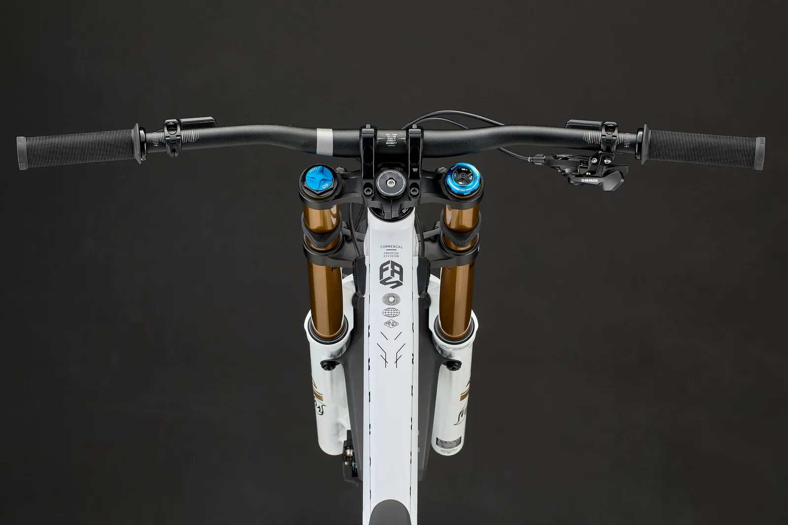 FRS SIGNATURE PURE WHITE 2026 (4/10)