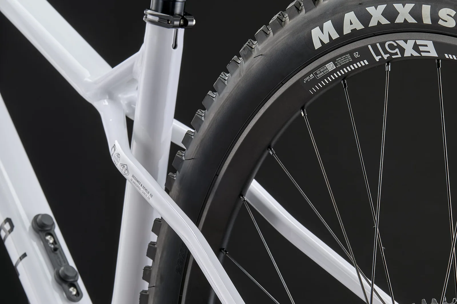 META HT V3 SIGNATURE PURE WHITE 2026 (8/8)