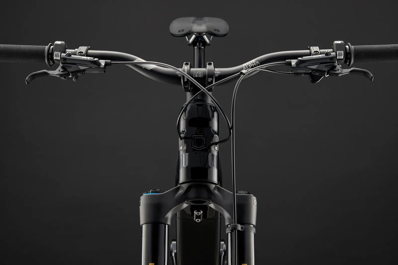 META POWER SX AVINOX PODIUM PURE BLACK 2027 (4/9)