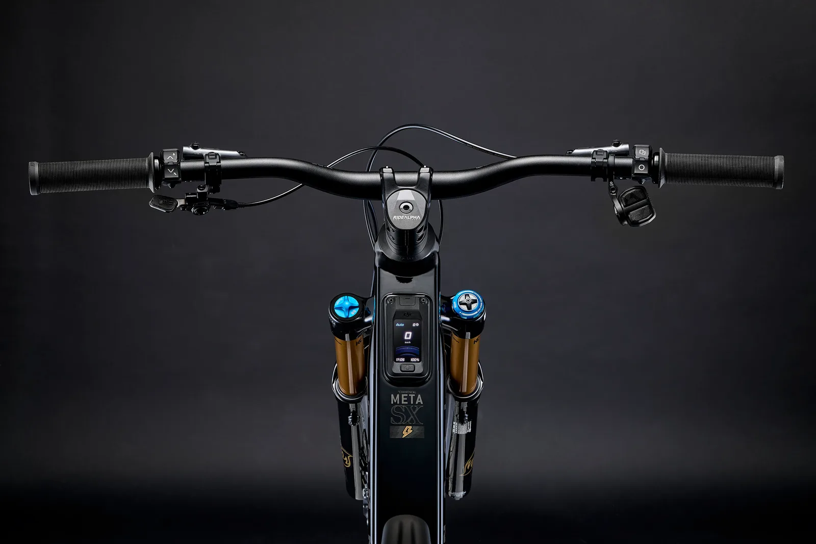 META POWER SX AVINOX SIGNATURE PURE BLACK 2027 (3/9)