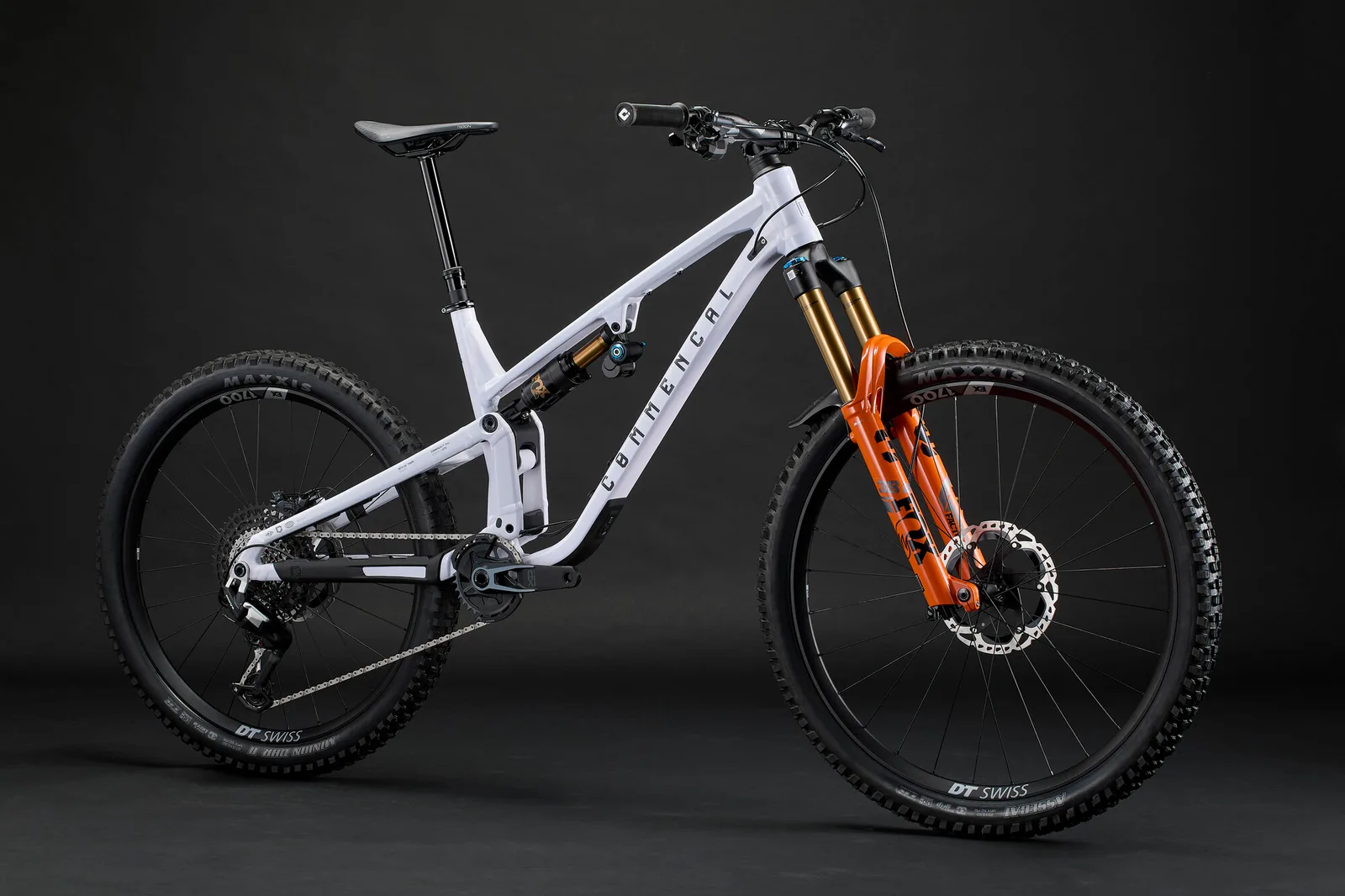META SX V5 SIGNATURE PURE WHITE 2026 (2/10)