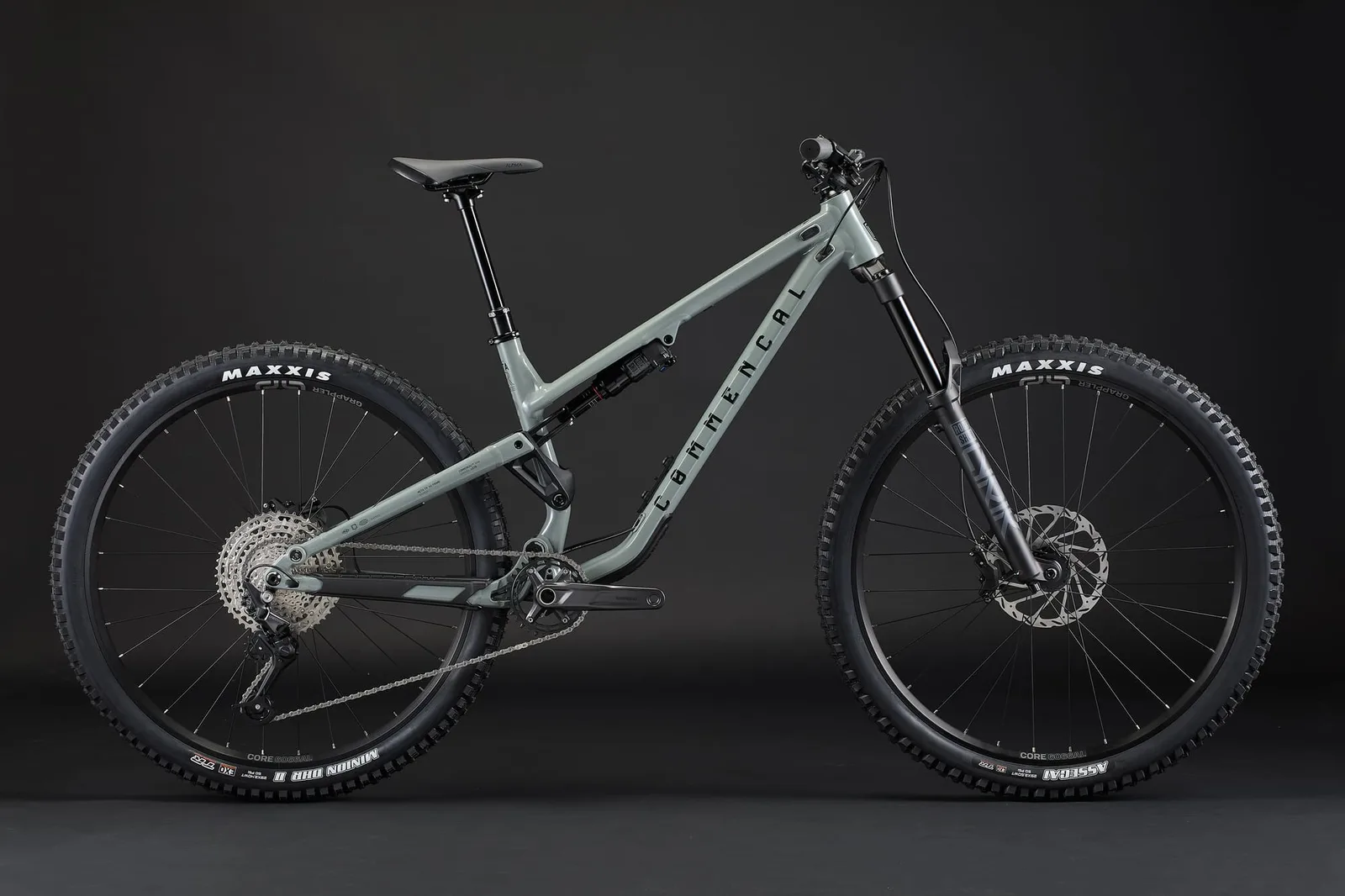 META TR V4 RIDE PYRITE GREY 2025 (1/8)