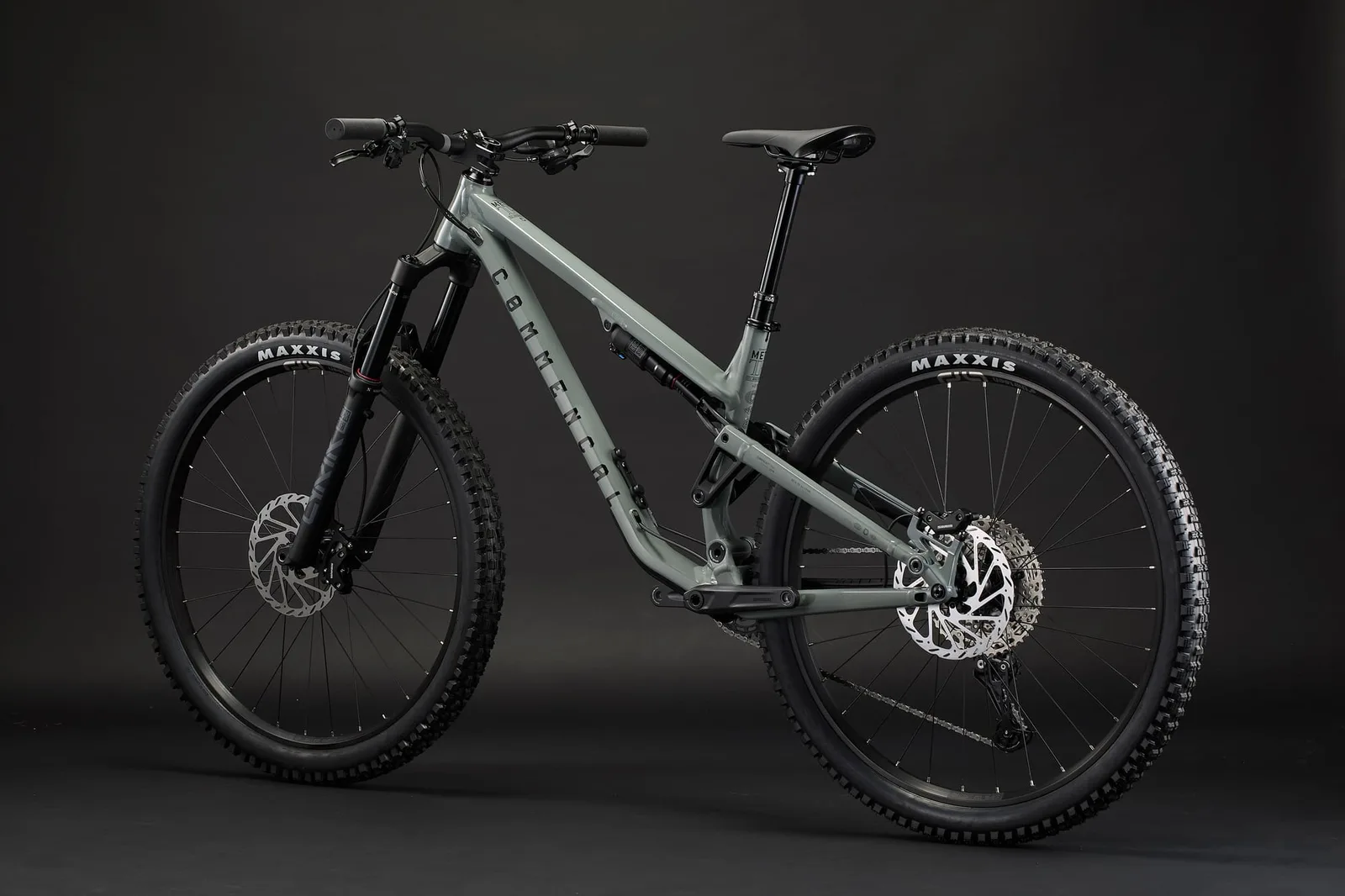 META TR V4 RIDE PYRITE GREY 2025 (3/8)