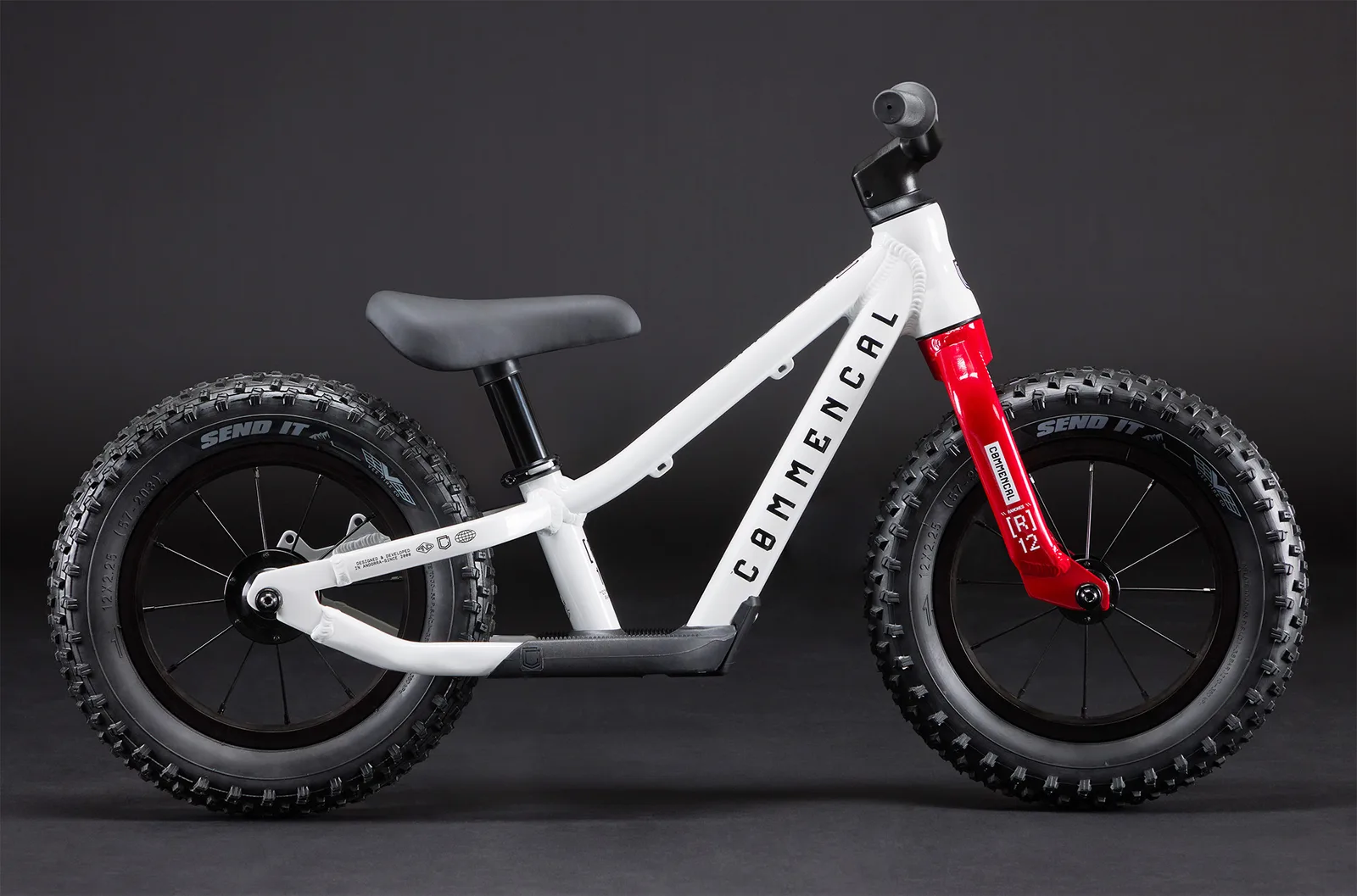 RAMONES 12 PUSH BIKE WHITE 2026 (1/4)