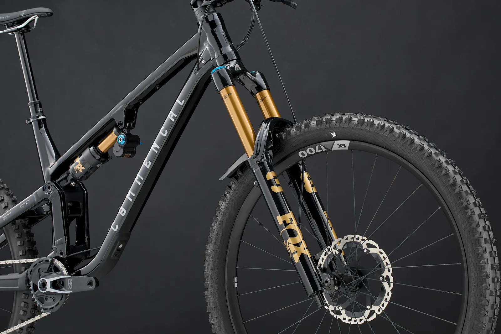 META SX V5 SIGNATURE PURE BLACK 2027 (7/10)