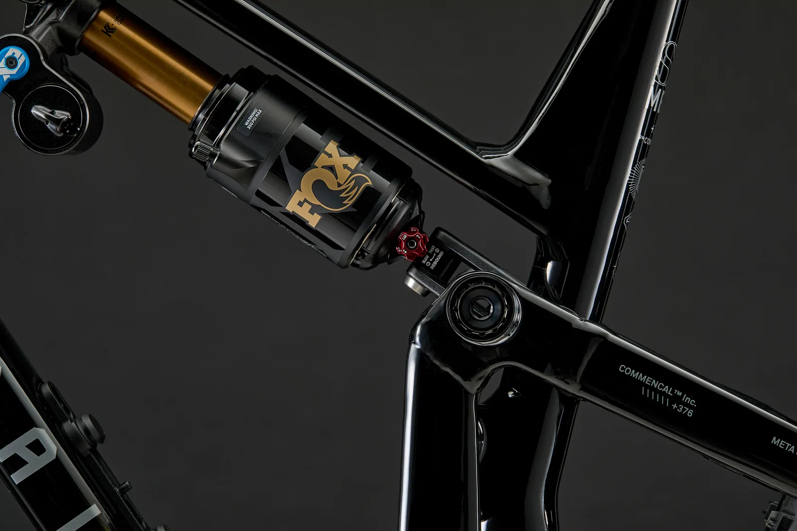 META SX V5 SIGNATURE PURE BLACK 2027 (10/10)