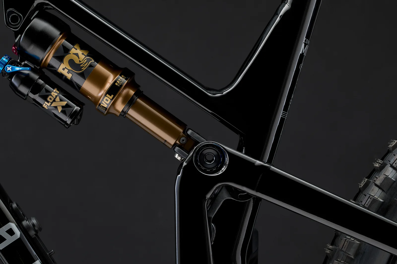 META V5 SIGNATURE PURE BLACK  2027 (10/10)