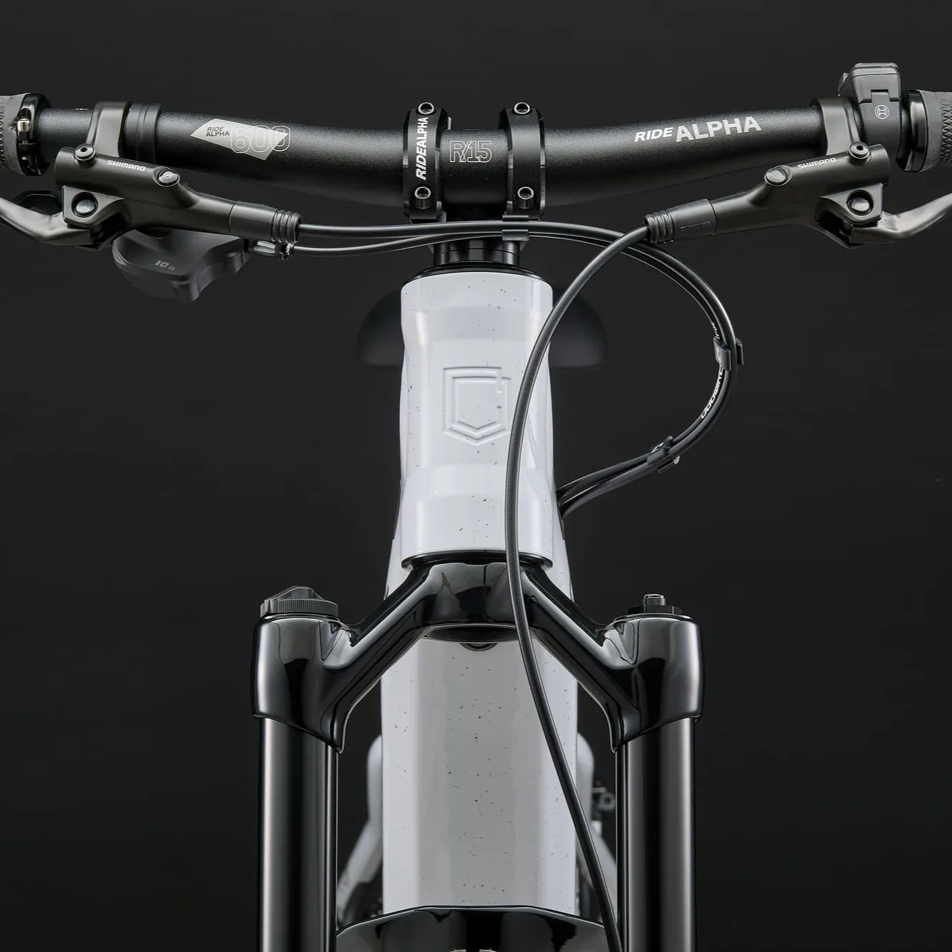META HT 24 POWER GLITTERY WHITE 2026 (5/8)