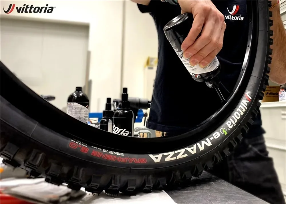 Solutie Tubeless 250 ml (5/5)